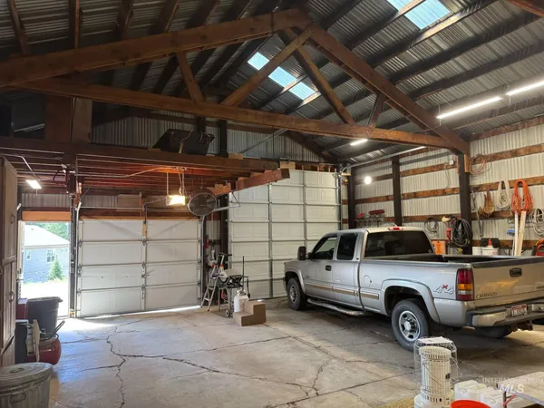 $679,000 | 643 South Main Street, Cascade, ID 83611