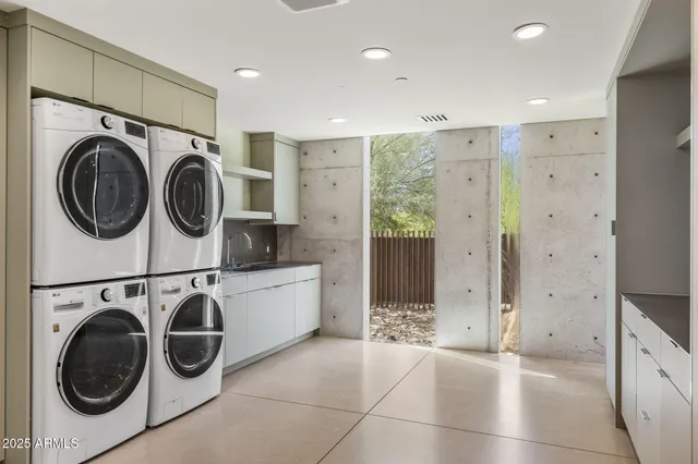 a view of a building