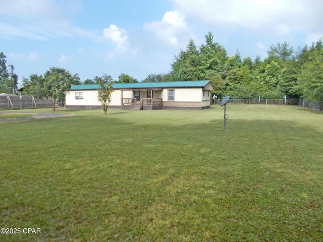 $84,900 | 2415 Berry Lane, Marianna, FL 32448