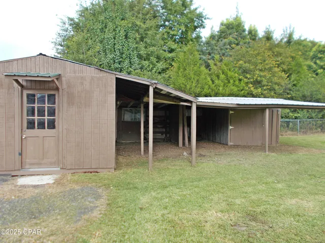 $84,900 | 2415 Berry Lane, Marianna, FL 32448