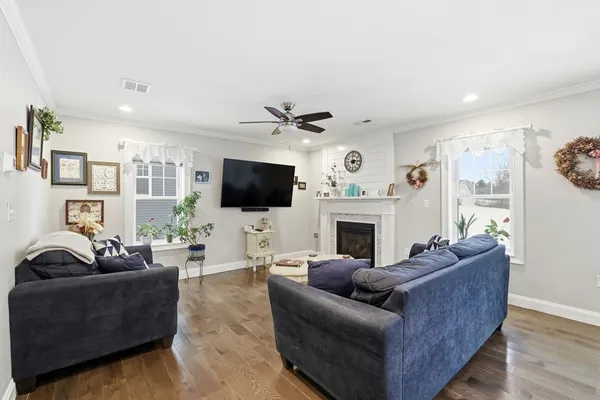 $560,000 | 13 Beverlys Way, Unit 13, Lakeville, MA 02347