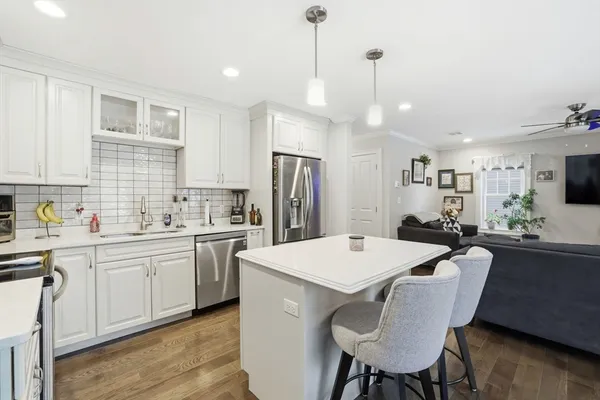 $560,000 | 13 Beverlys Way, Unit 13, Lakeville, MA 02347