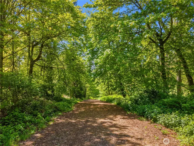 $1,258,000 | 131 Linda Vw Lane, Port Ludlow, WA 98365