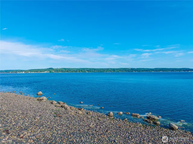 $1,258,000 | 131 Linda Vw Lane, Port Ludlow, WA 98365