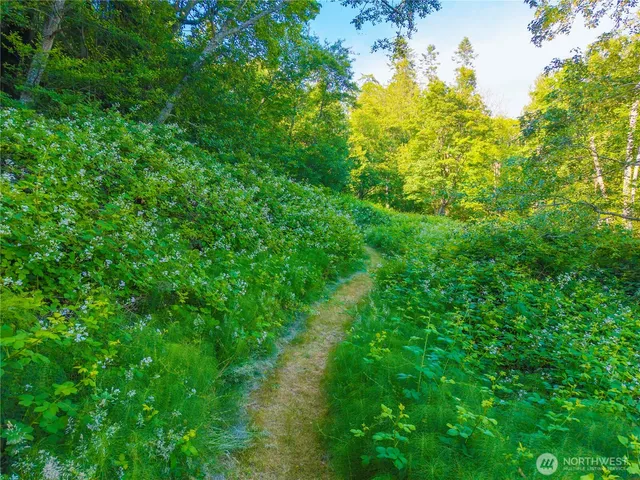 $1,258,000 | 131 Linda Vw Lane, Port Ludlow, WA 98365