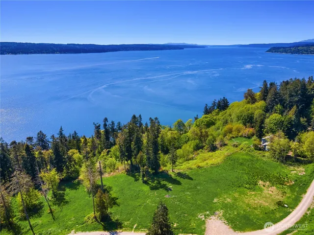 $1,258,000 | 131 Linda Vw Lane, Port Ludlow, WA 98365