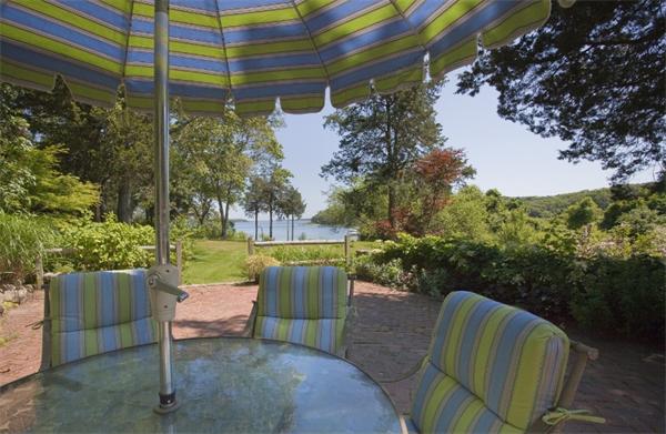 210 Head Of Pond Road Tisbury, MA 02568 - Photo 19 of 27 Gallery Image 19