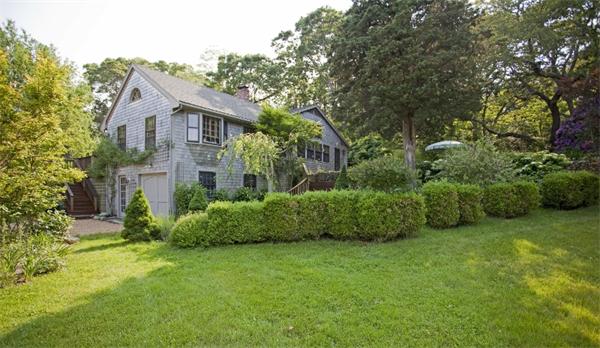 210 Head Of Pond Road Tisbury, MA 02568 - Photo 2 of 27 Gallery Image 2
