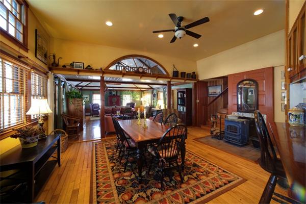 210 Head Of Pond Road Tisbury, MA 02568 - Photo 5 of 27 Gallery Image 5