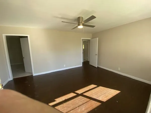 an empty room with an empty space