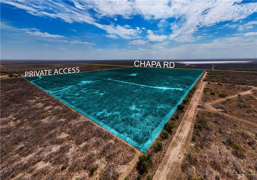 17391 Chapa Road Edinburg, TX 78542 - Photo 3 of 23 a view of a back yard of the building