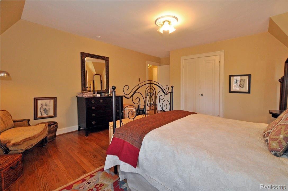 1215 Harvard Road Grosse Pointe, MI 48230 - Photo 26 of 34 25.jpg