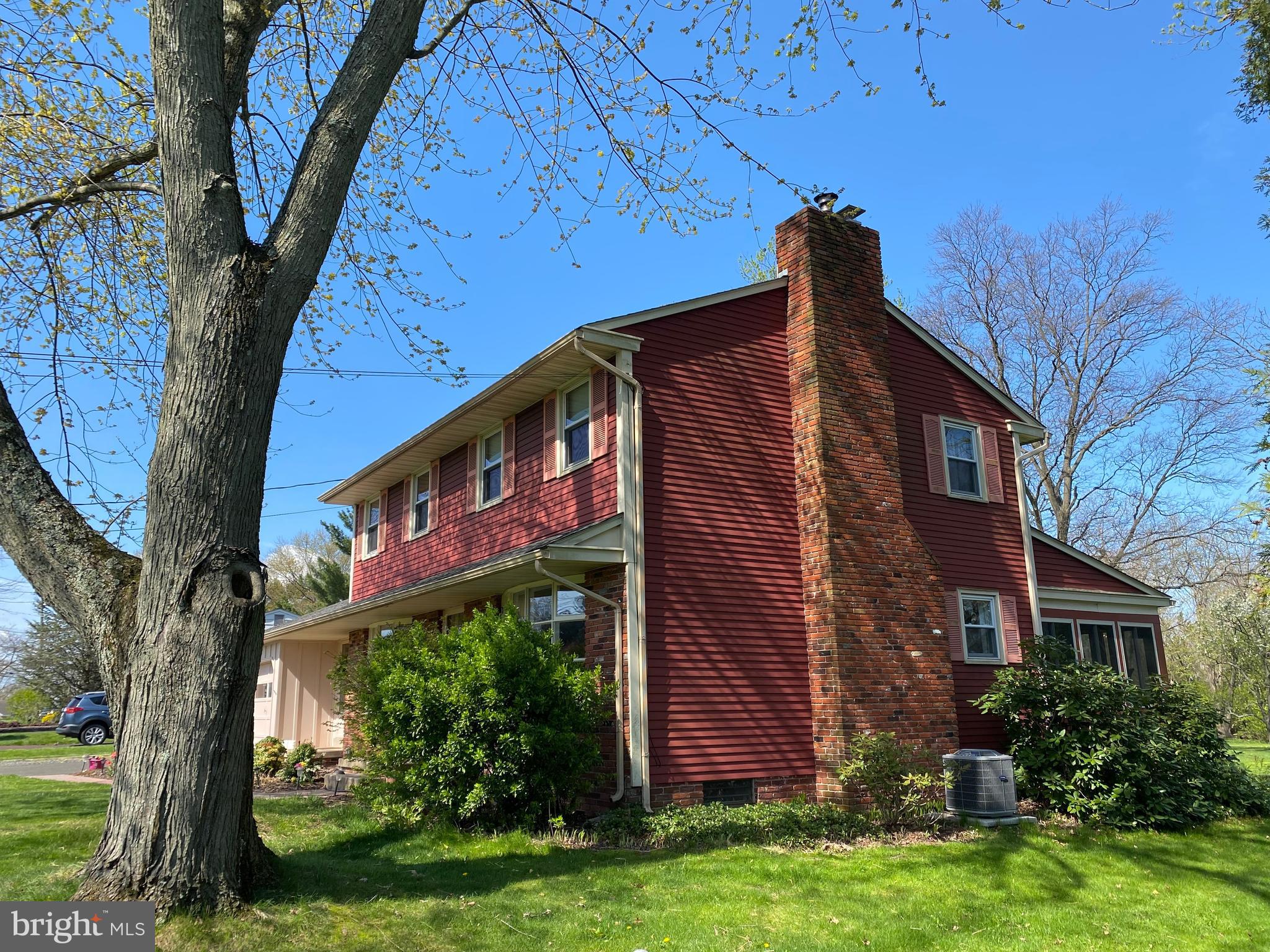 591 Beck Road Souderton, PA 18964 - Photo 2 of 35 Side Elevation