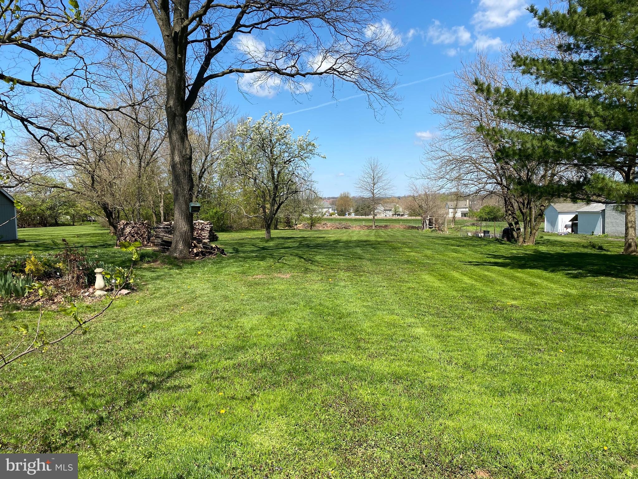 591 Beck Road Souderton, PA 18964 - Photo 31 of 35 Backyard
