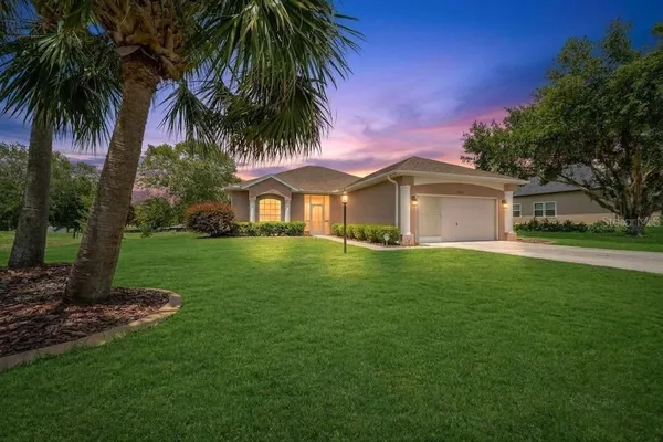 $279,900 | 19423 Southwest 77th Loop, Dunnellon, FL 34432