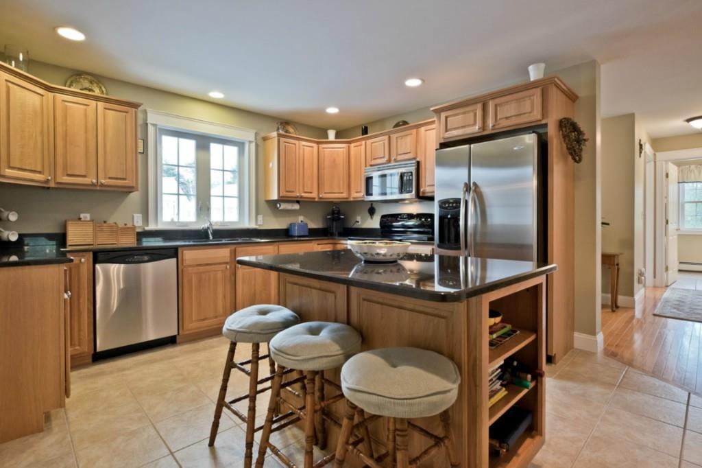 16 Goose Ledge Road, Unit 44 Cumberland Foreside, ME 04110 - Photo 6 of 33 Photo
