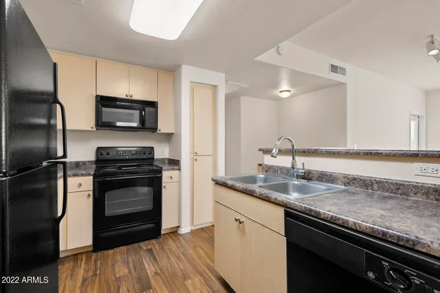 $1,200 | 18416 North Cave Creek Road, Unit 2038, Phoenix, AZ 85032