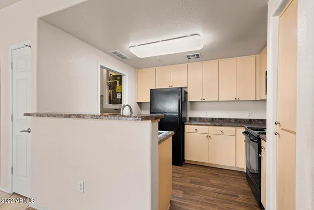 $1,200 | 18416 North Cave Creek Road, Unit 2038, Phoenix, AZ 85032