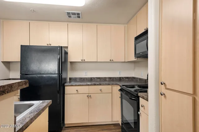 $1,200 | 18416 North Cave Creek Road, Unit 2038, Phoenix, AZ 85032