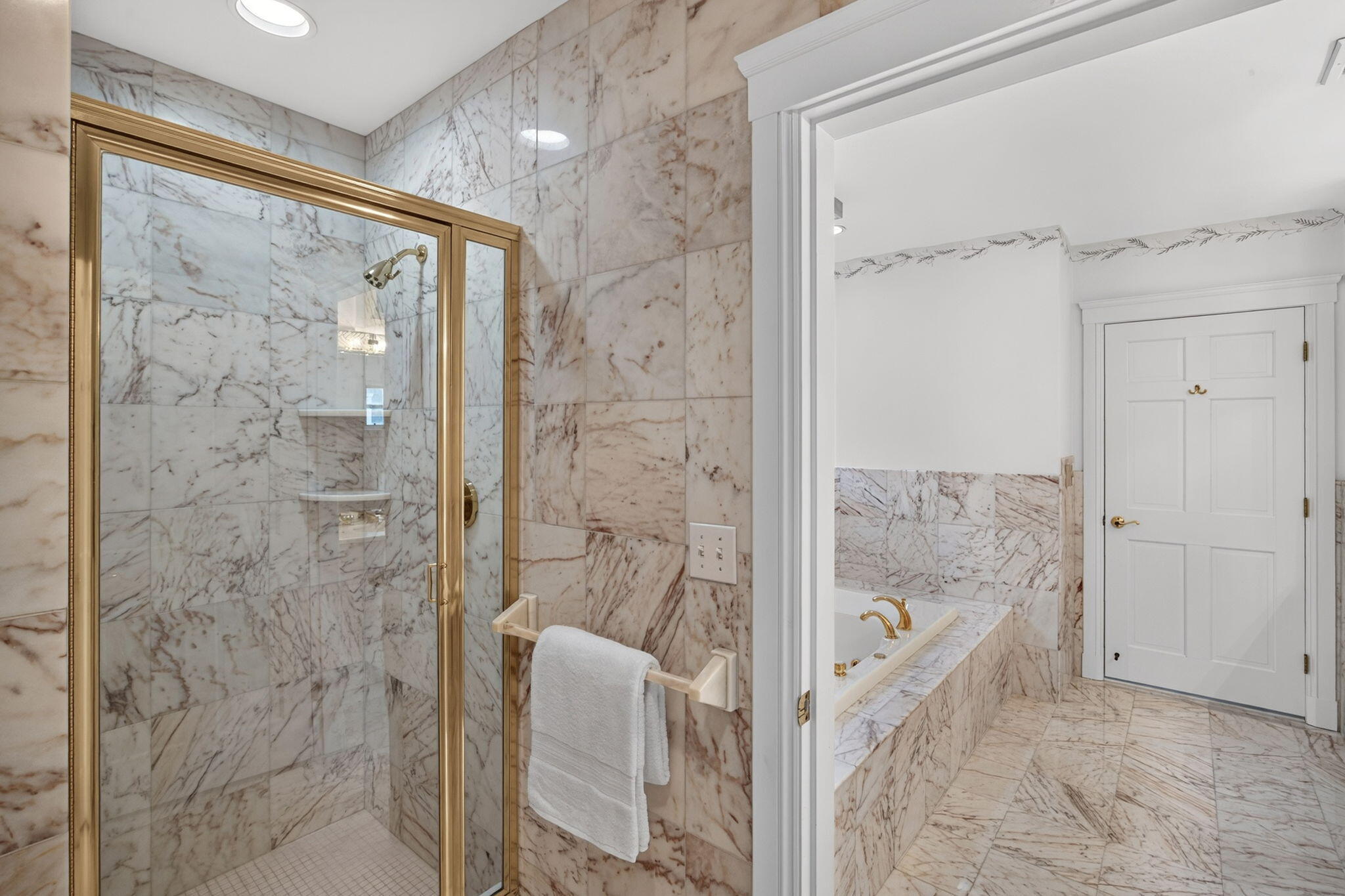 18 A Cape Codder Road, Unit 9N Falmouth, MA 02540 - Photo 24 of 57 19-19-8P0A5329