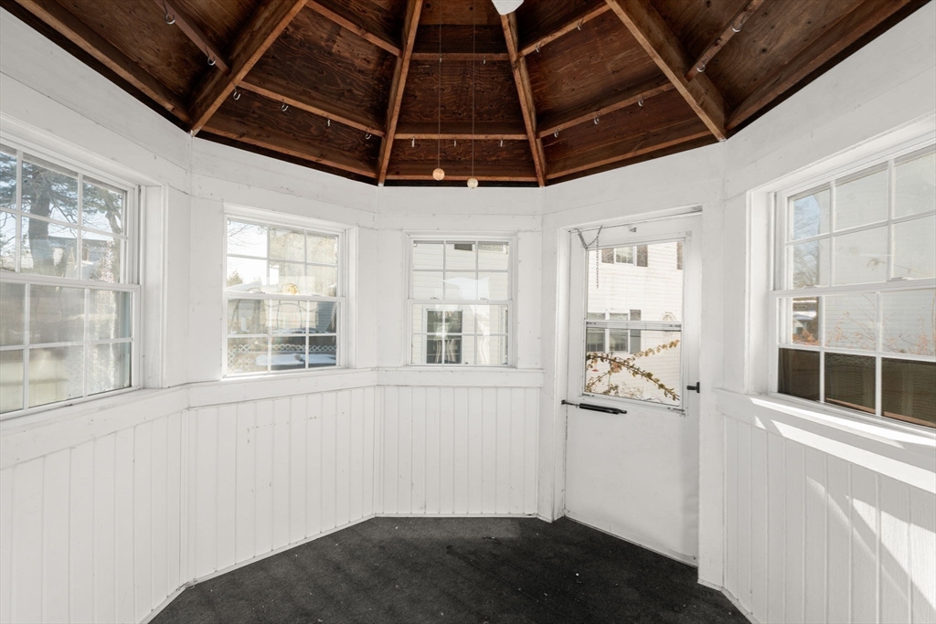 53-55 Point Pleasant Road Webster, MA 01570 - Photo 23 of 38