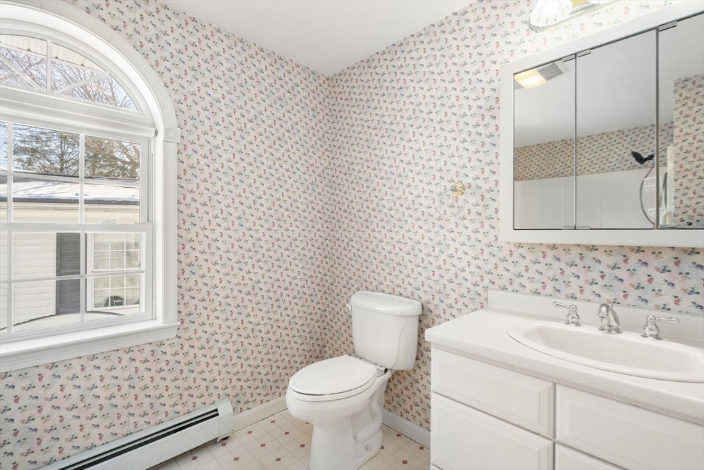 53-55 Point Pleasant Road Webster, MA 01570 - Photo 10 of 38