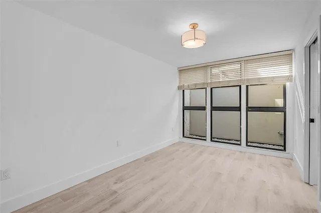 $449,000 | 500 Park Boulevard South, Unit 93, Venice, FL 34285