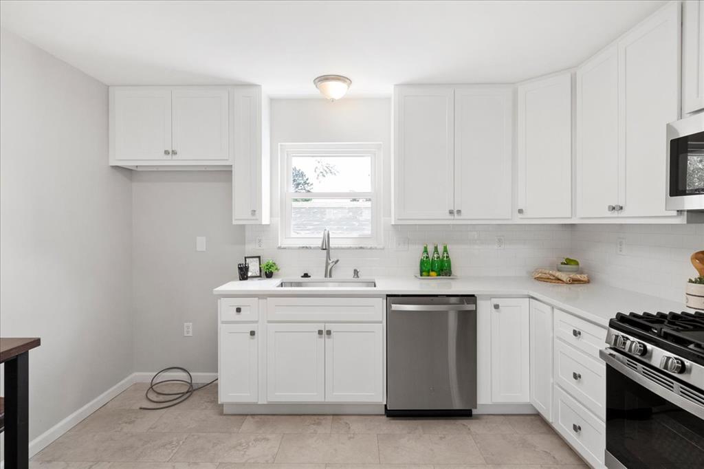 1818 Ashby Road St. Louis, MO 63114 - Photo 12 of 33 Gallery Image 12