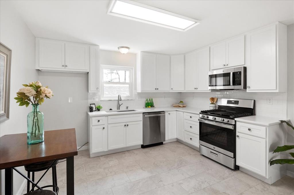 1818 Ashby Road St. Louis, MO 63114 - Photo 13 of 33 Gallery Image 13