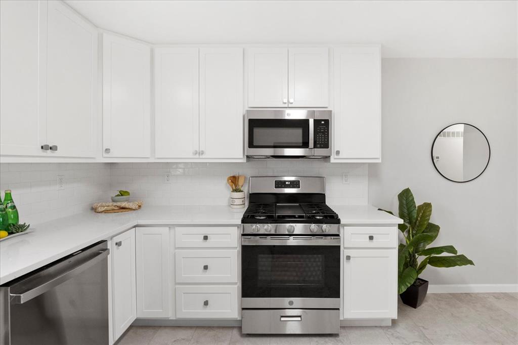 1818 Ashby Road St. Louis, MO 63114 - Photo 14 of 33 Gallery Image 14