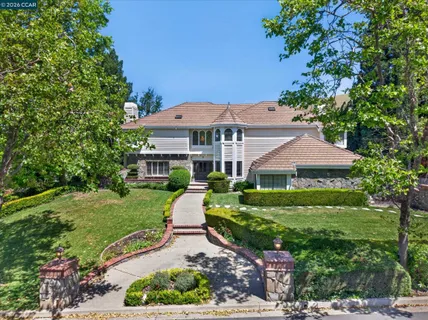 $2,998,800 | 5303 Blackhawk Drive, Danville, CA 94506