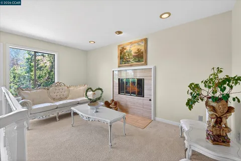 $2,998,800 | 5303 Blackhawk Drive, Danville, CA 94506