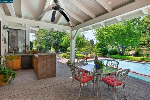 $2,998,800 | 5303 Blackhawk Drive, Danville, CA 94506