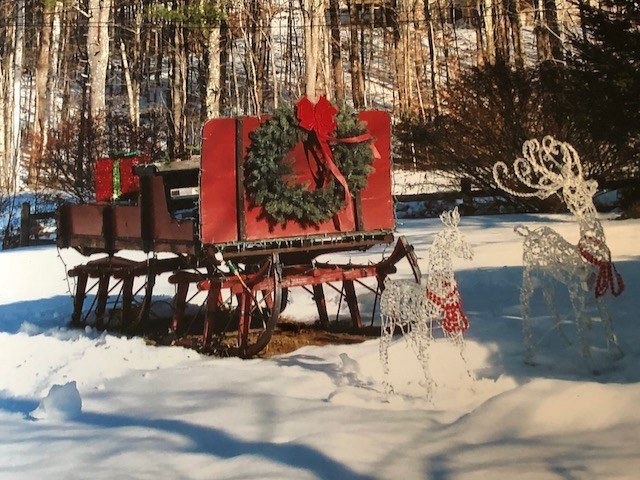 79 Bay Hill Road Alton, NH 03810 - Photo 2 of 12