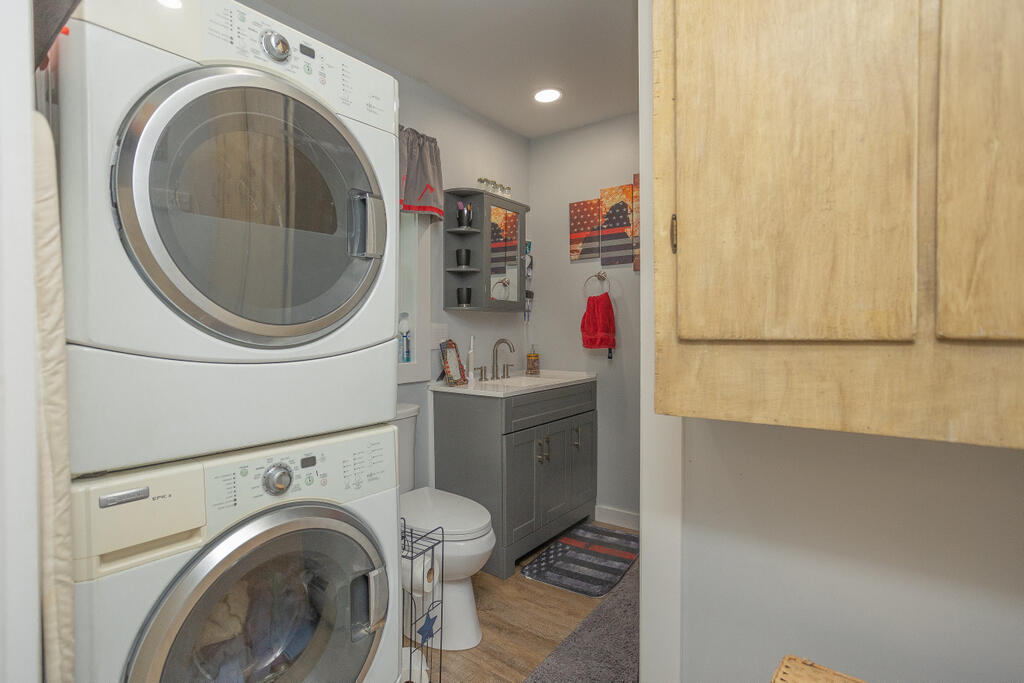 293 Franklin Road Jay, ME 04239 - Photo 8 of 41 sandyriverrealty-21