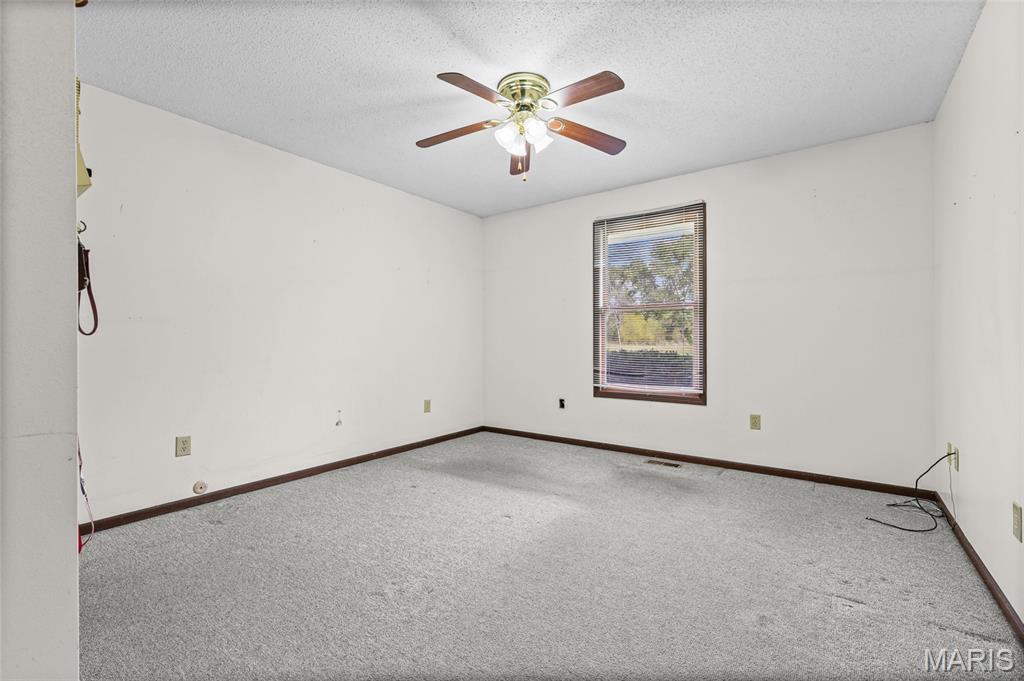 471 St Louis Inn Road St. Clair, MO 63077 - Photo 11 of 45 Gallery Image 11