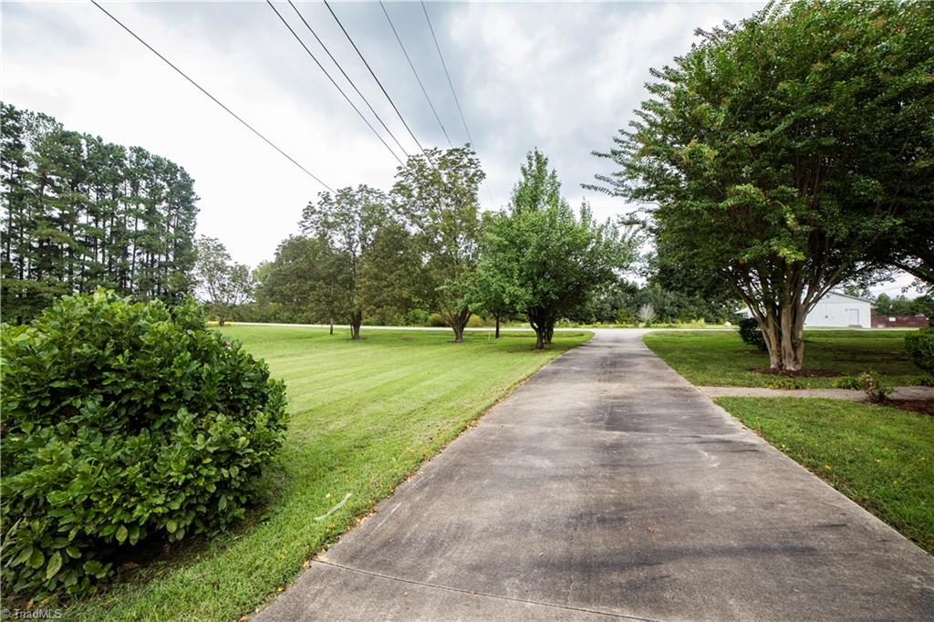 3401 Tuttle Road Archdale, NC 27263 - Photo 9 of 21 Gallery Image 9