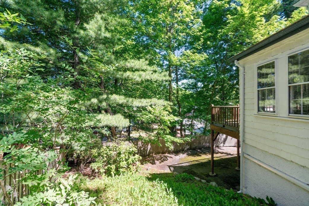 215 Dorset Road Newton, MA 02468 - Photo 39 of 41
