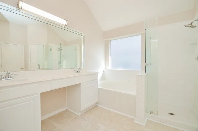 $2,300 | 2019 Magnolia Crest Lane, Sugar Land, TX 77478