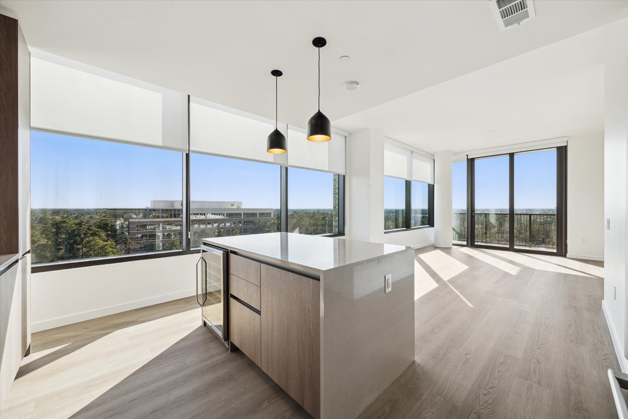 1 Riva Row, Unit 1117 Spring, TX 77380 - Photo 2 of 43