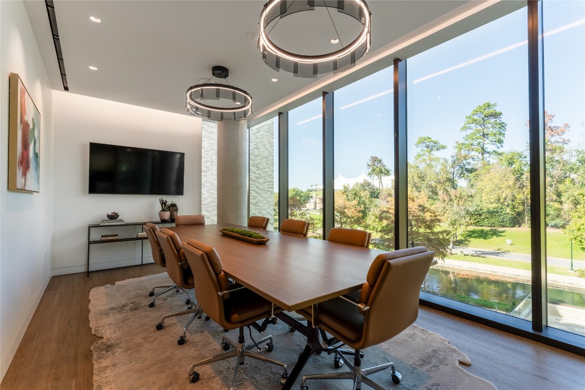 1 Riva Row, Unit 1018 The Woodlands, TX 77380 - Photo 31 of 43