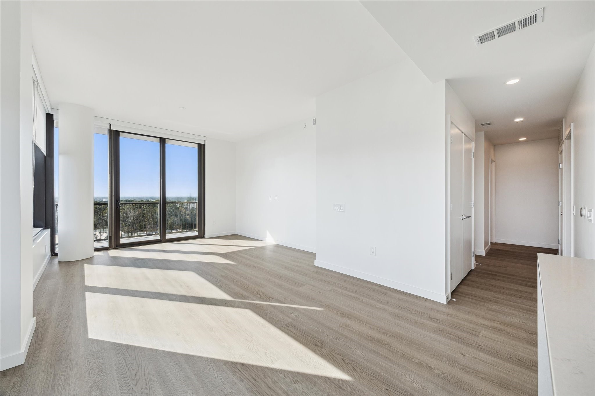 1 Riva Row, Unit 1117 Spring, TX 77380 - Photo 5 of 43