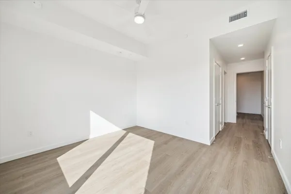 $4,766 | 1 Riva Row, Unit 1117, Spring, TX 77380