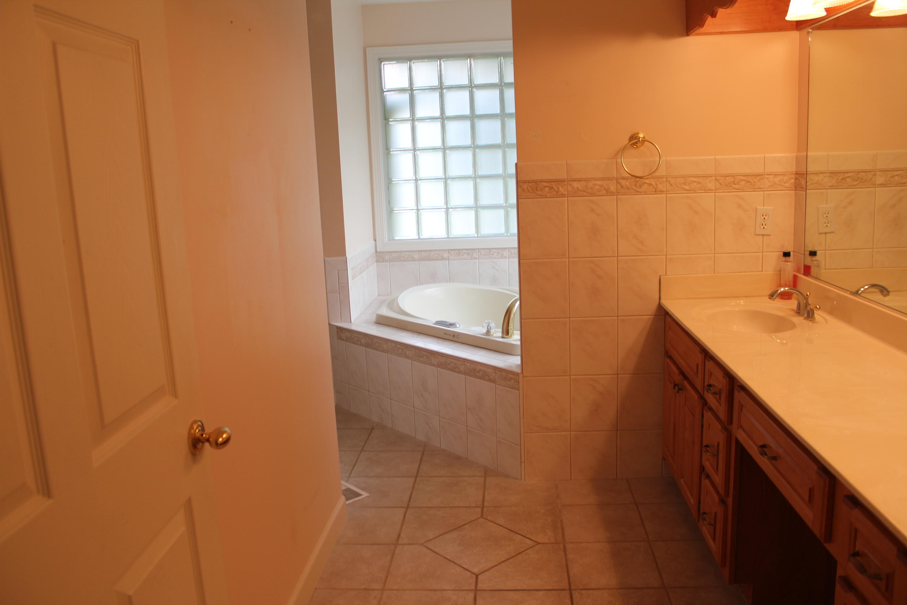 920 River Road Kodak, TN 37764 - Photo 10 of 14 019 (2)