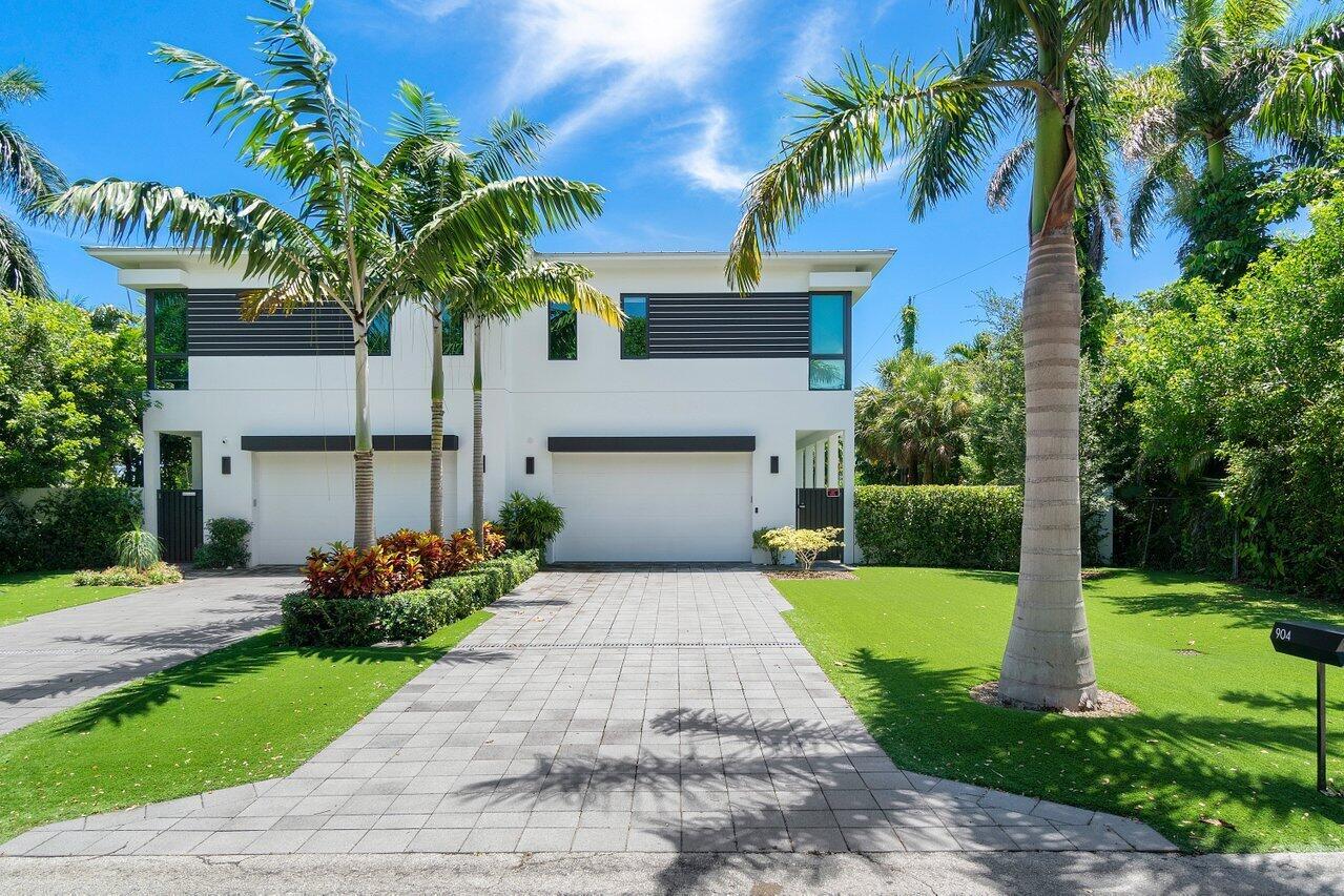 904 Bond Way Delray Beach, FL 33483 - Photo 2 of 33 002-904BondWay-DelrayBeach-FL-33483-SMAL