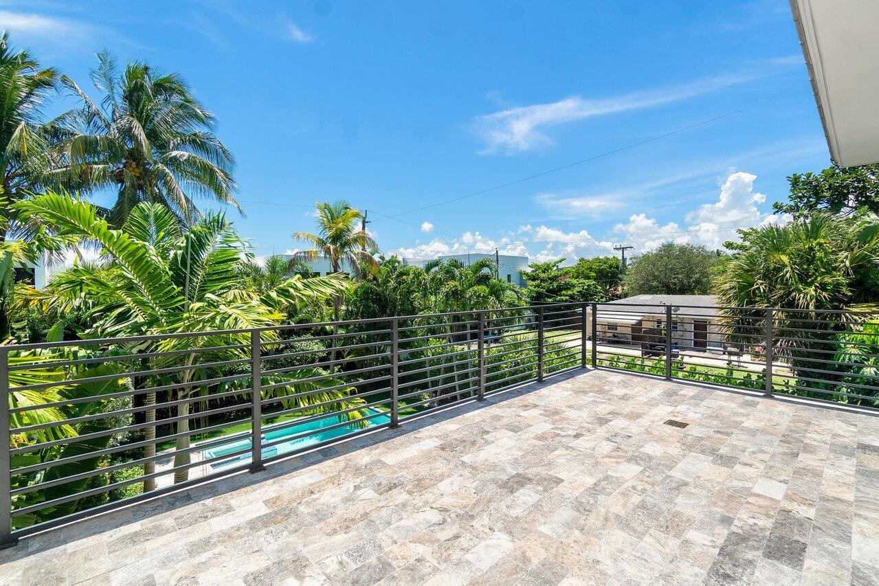 904 Bond Way Delray Beach, FL 33483 - Photo 23 of 33 024-904BondWay-DelrayBeach-FL-33483-SMAL