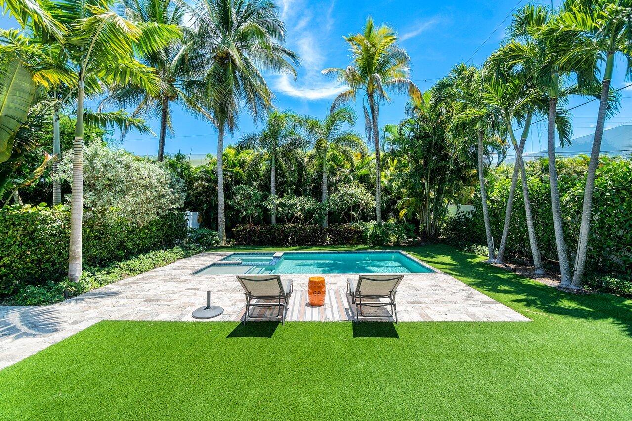 904 Bond Way Delray Beach, FL 33483 - Photo 26 of 33 027-904BondWay-DelrayBeach-FL-33483-SMAL