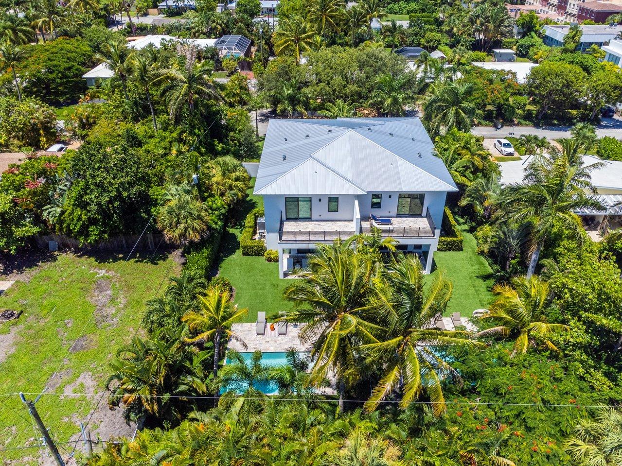 904 Bond Way Delray Beach, FL 33483 - Photo 31 of 33 035-904BondWay-DelrayBeach-FL-33483-SMAL