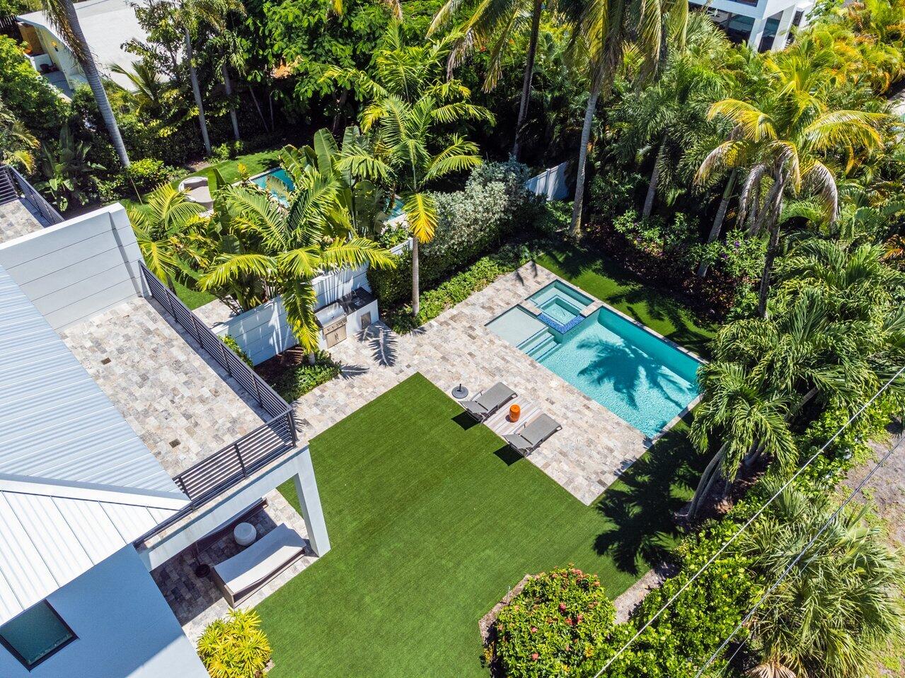904 Bond Way Delray Beach, FL 33483 - Photo 32 of 33 036-904BondWay-DelrayBeach-FL-33483-SMAL