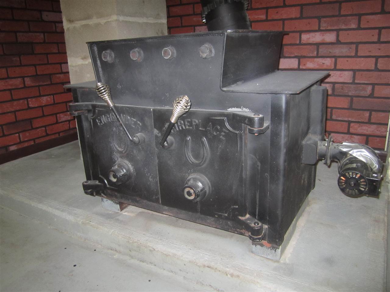 3767 Spring Center Road Garden Prairie, IL 61038 - Photo 12 of 17 a close view of water heater room